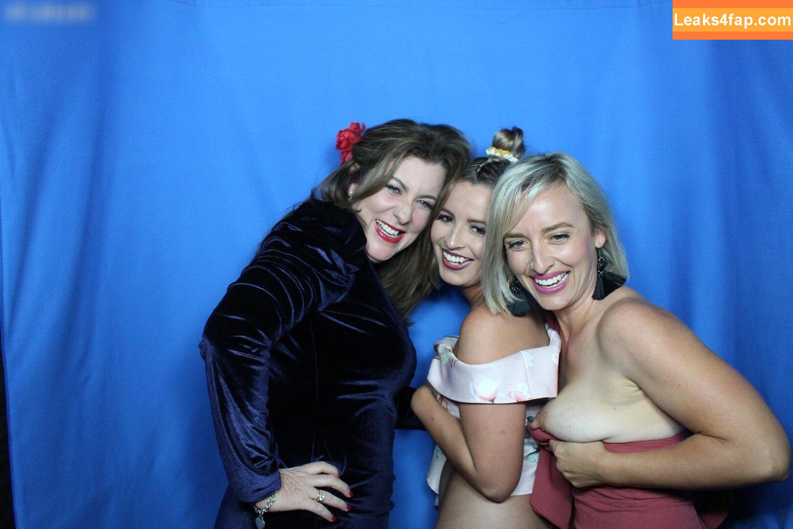 Photobox Flashes /  leaked photo photo #0139