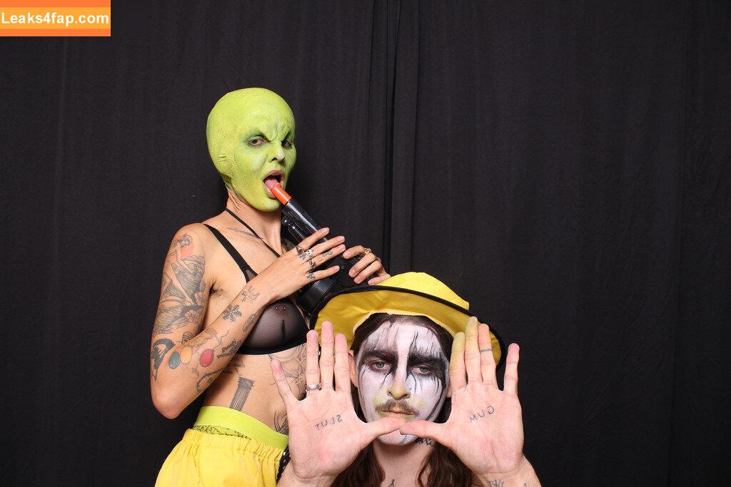 Photobox Flashes /  leaked photo photo #0164