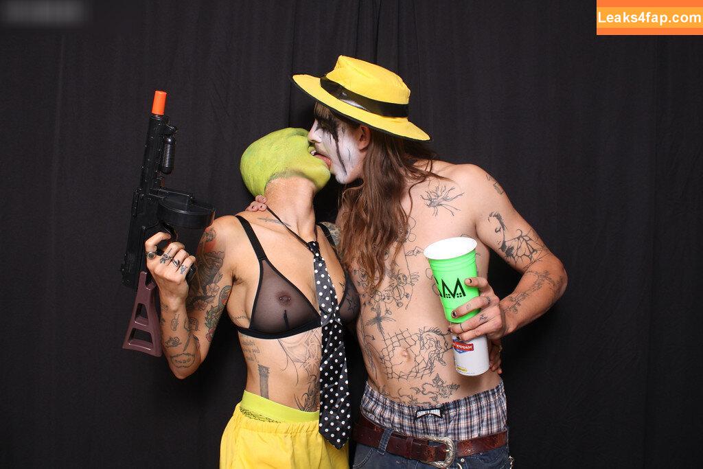 Photobox Flashes /  leaked photo photo #0165