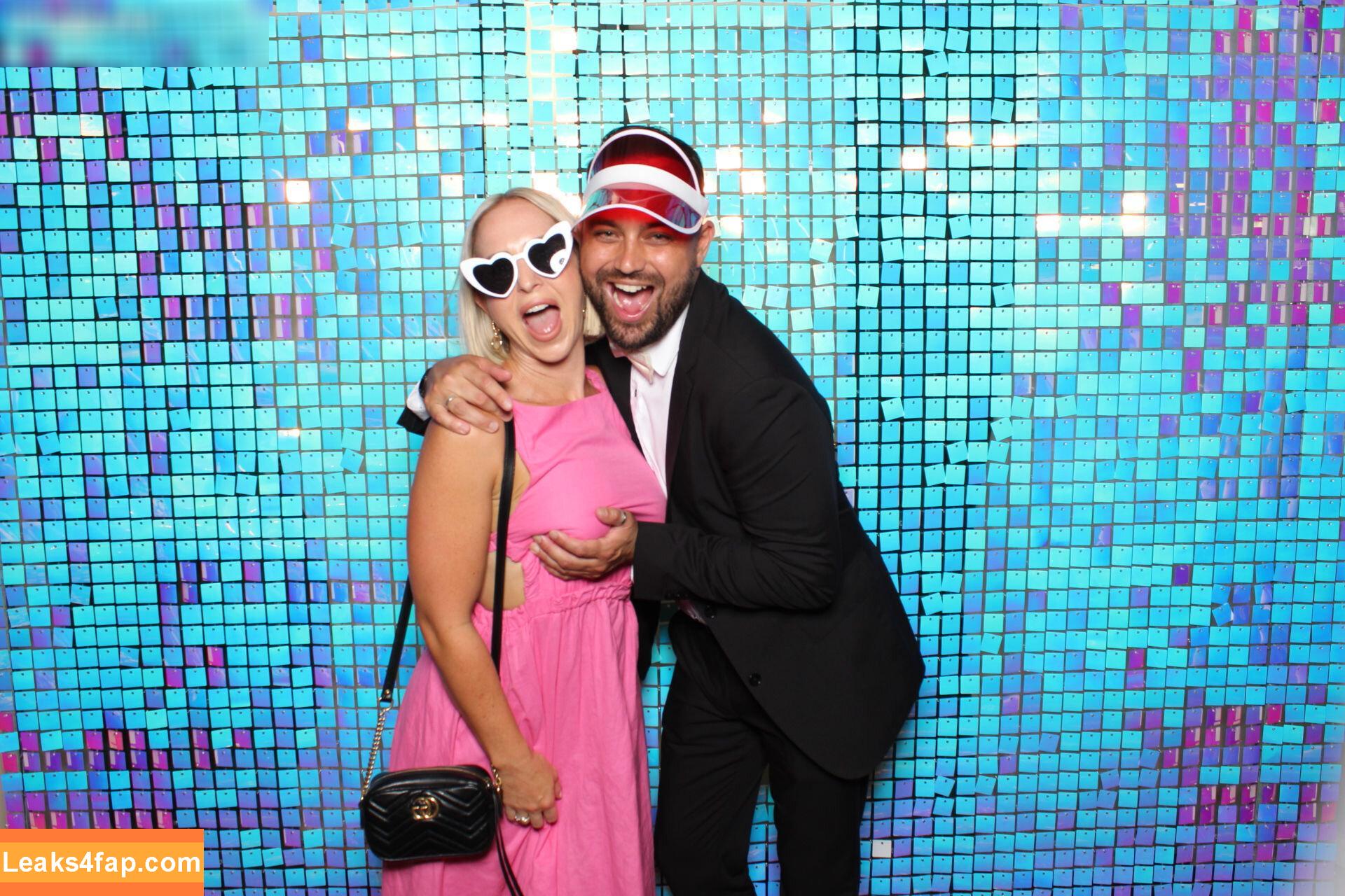 Photobox Flashes /  leaked photo photo #0167