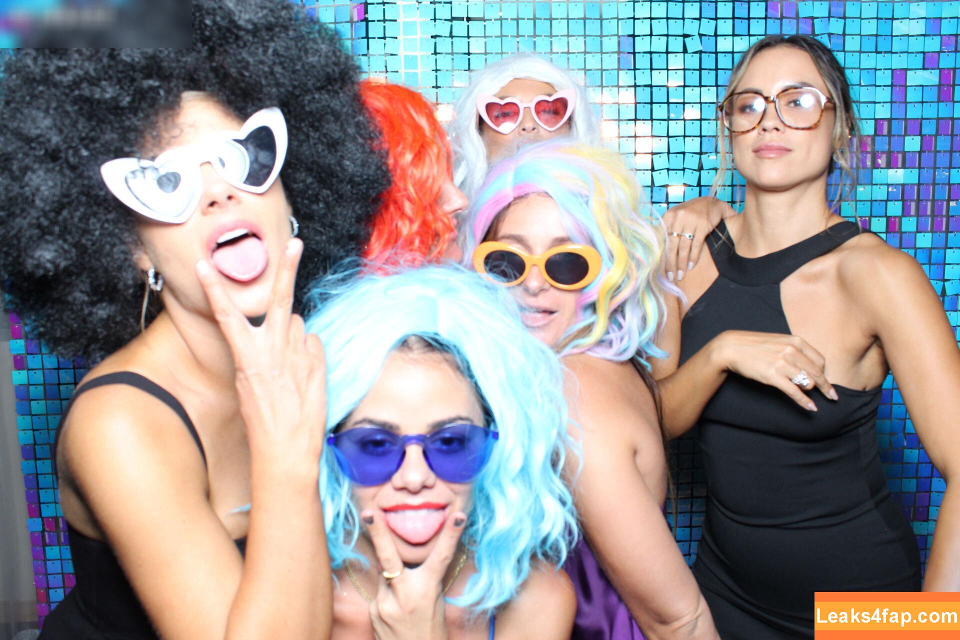 Photobox Flashes /  leaked photo photo #0185