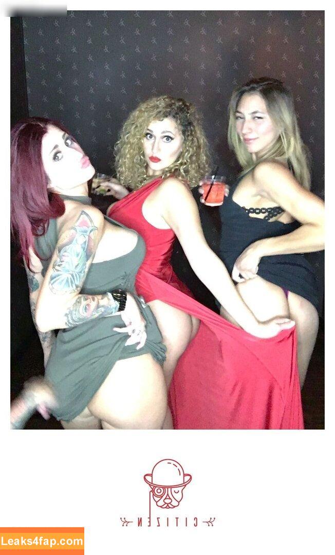 Photobox Flashes /  leaked photo photo #0195