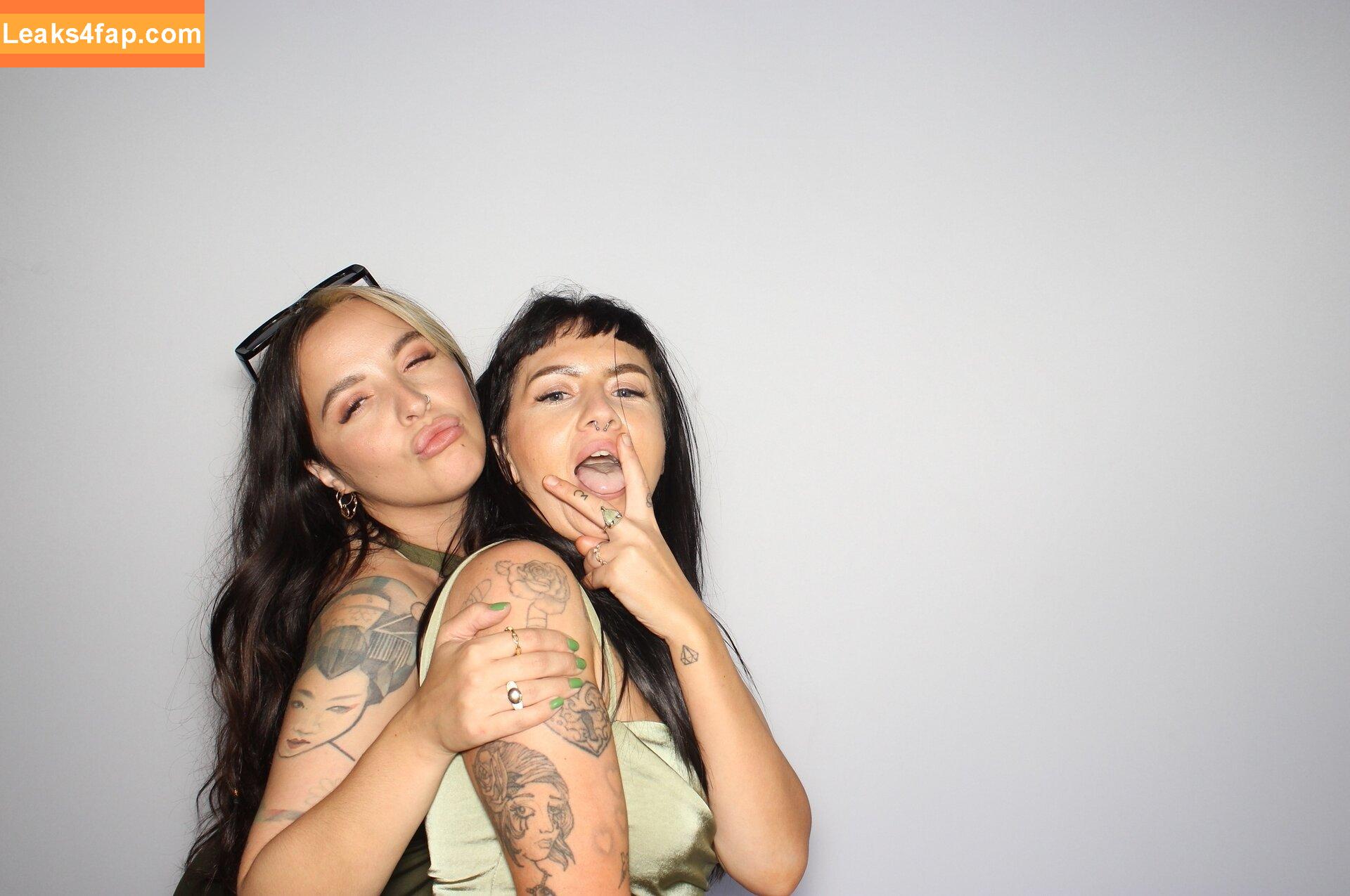 Photobox Flashes /  leaked photo photo #0214