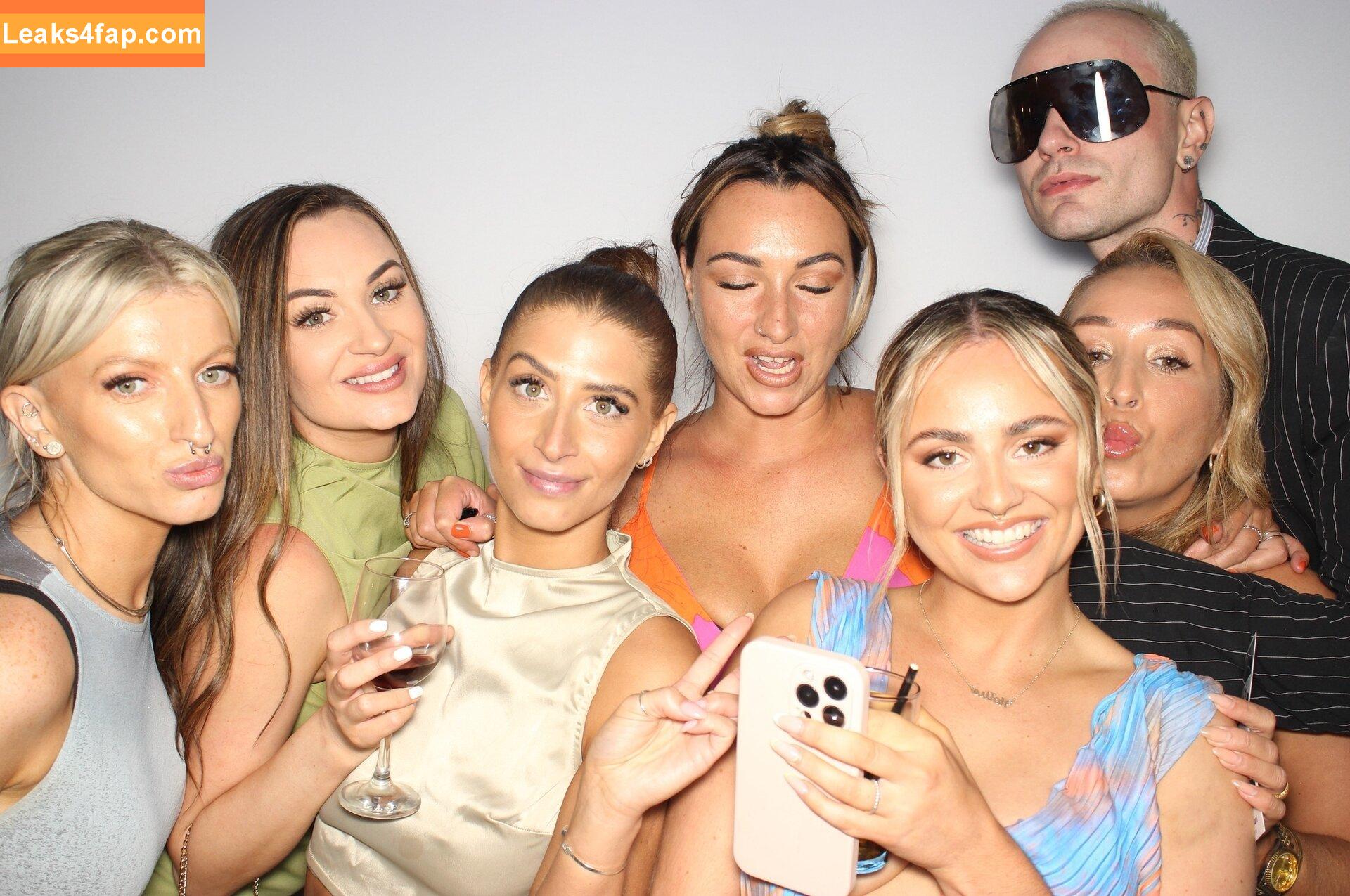 Photobox Flashes /  leaked photo photo #0230