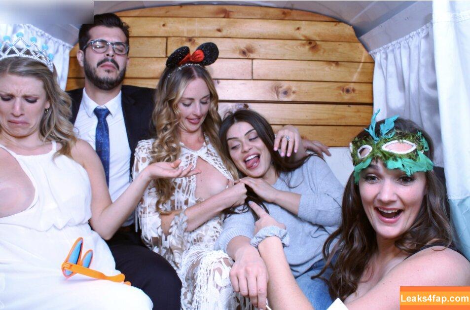Photobox Flashes /  leaked photo photo #0248