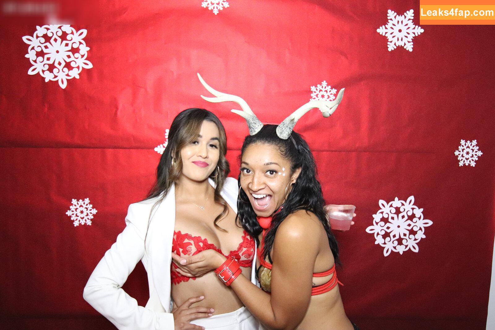 Photobox Flashes /  leaked photo photo #0256