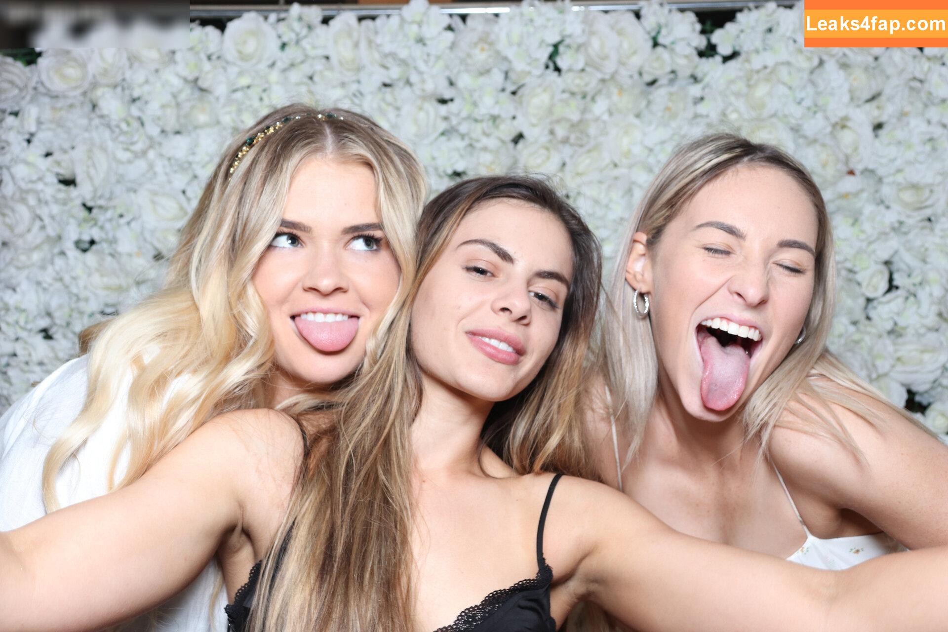 Photobox Flashes /  leaked photo photo #0294
