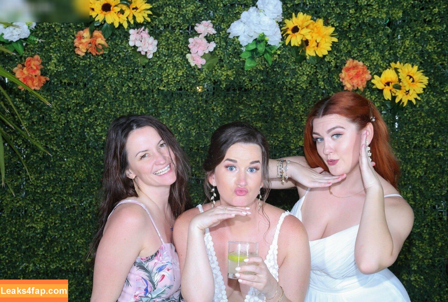 Photobox Flashes /  leaked photo photo #0390