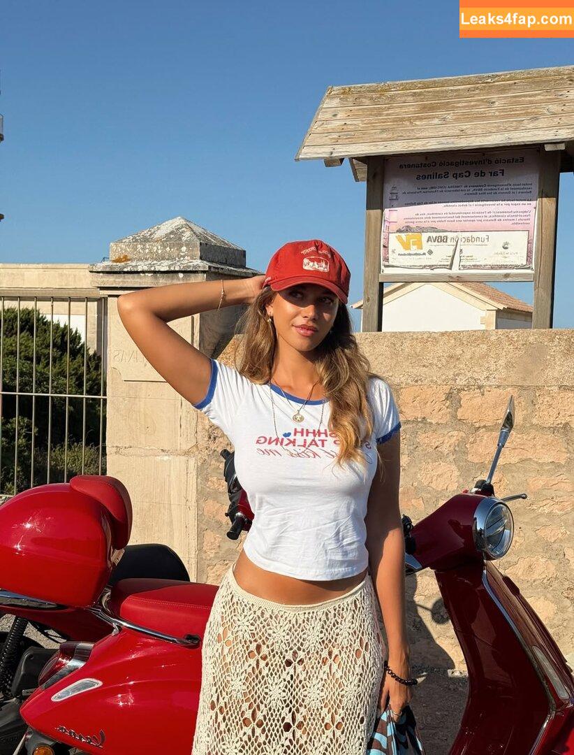 Pia Volckmann / Pia__kim leaked photo photo #0123