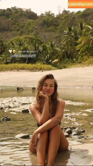 Pia Volckmann photo #0120