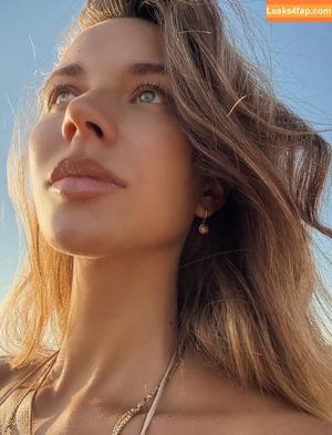 Pia Volckmann photo #0121