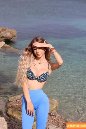Piccola Jasmy photo #0035