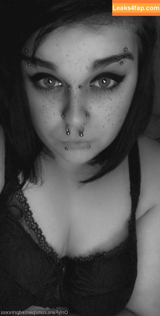 piercedprincess / piercedprincess_ leaked photo photo #0001