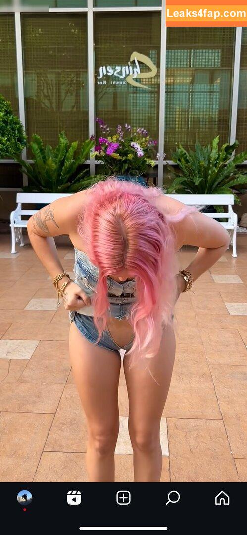 Pikkiundmichelle/Travelslvts /  leaked photo photo #0009