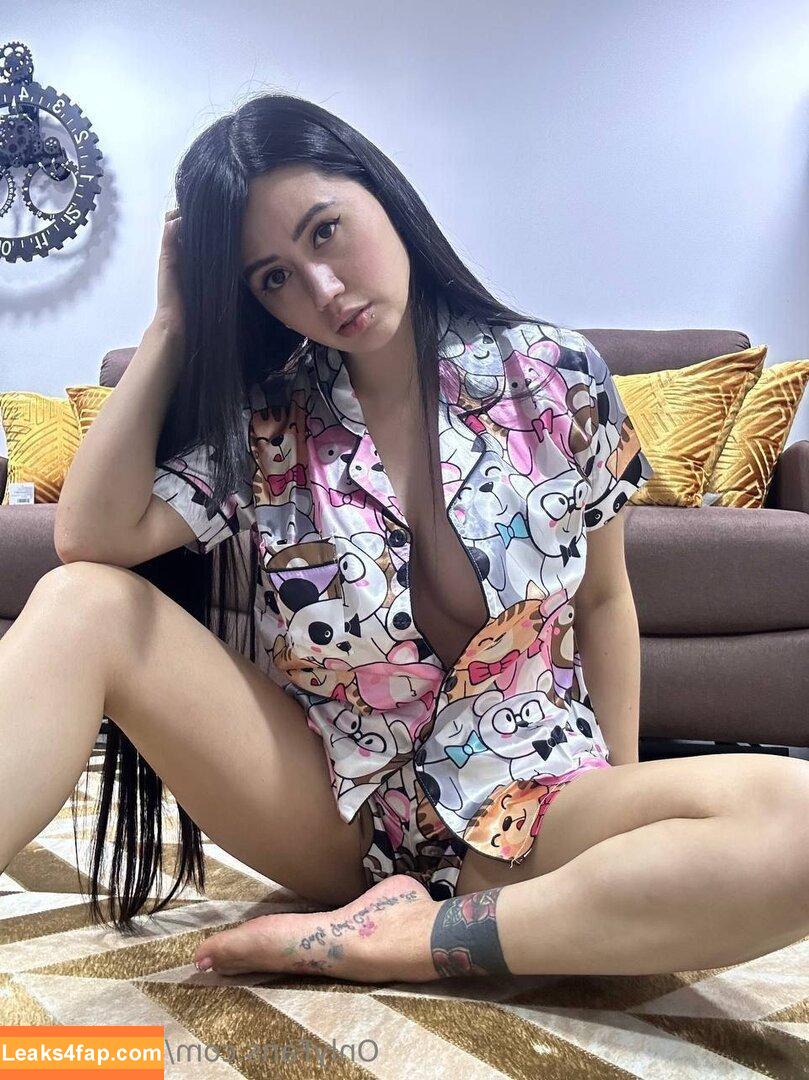 pilar.nurse / nurse.pilar leaked photo photo #0396