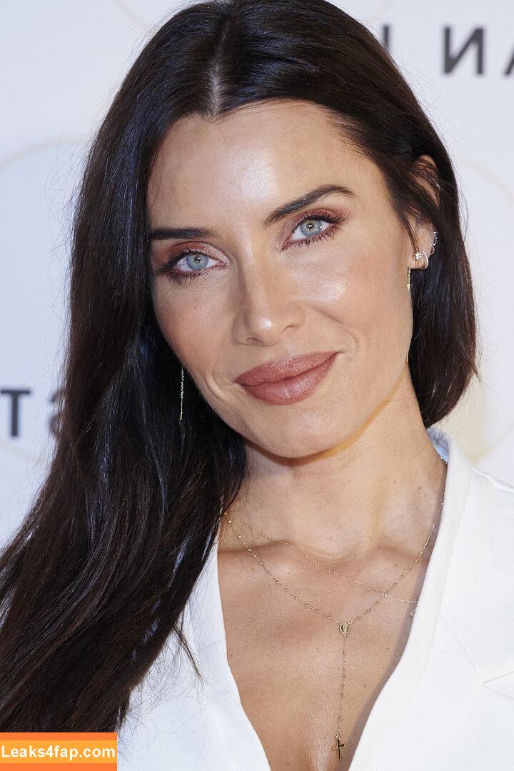 Pilar Rubio / PilarRubio_ / Reporter & Model / Spanish Presenter / pilarrubio leaked photo photo #0022