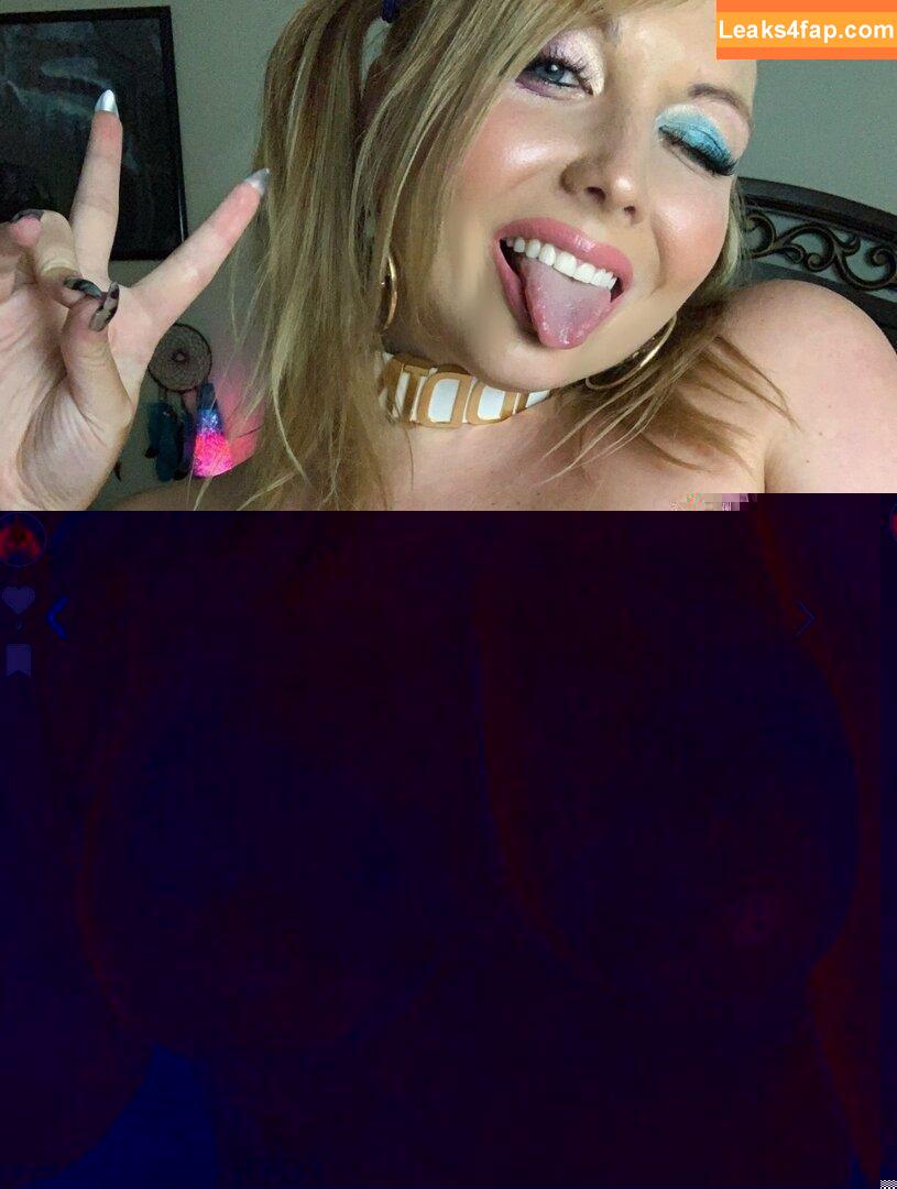 Pink Fox / Erin Eevee / hotpinkfox / pink.fox leaked photo photo #0024