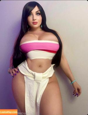 Pink Fox photo #1042