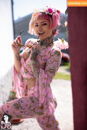 Pink Suicide фото #0134