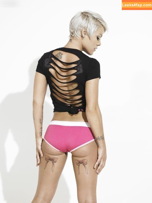 Pink / Alecia Beth Moore / pinksuicide слитое фото фото #0200