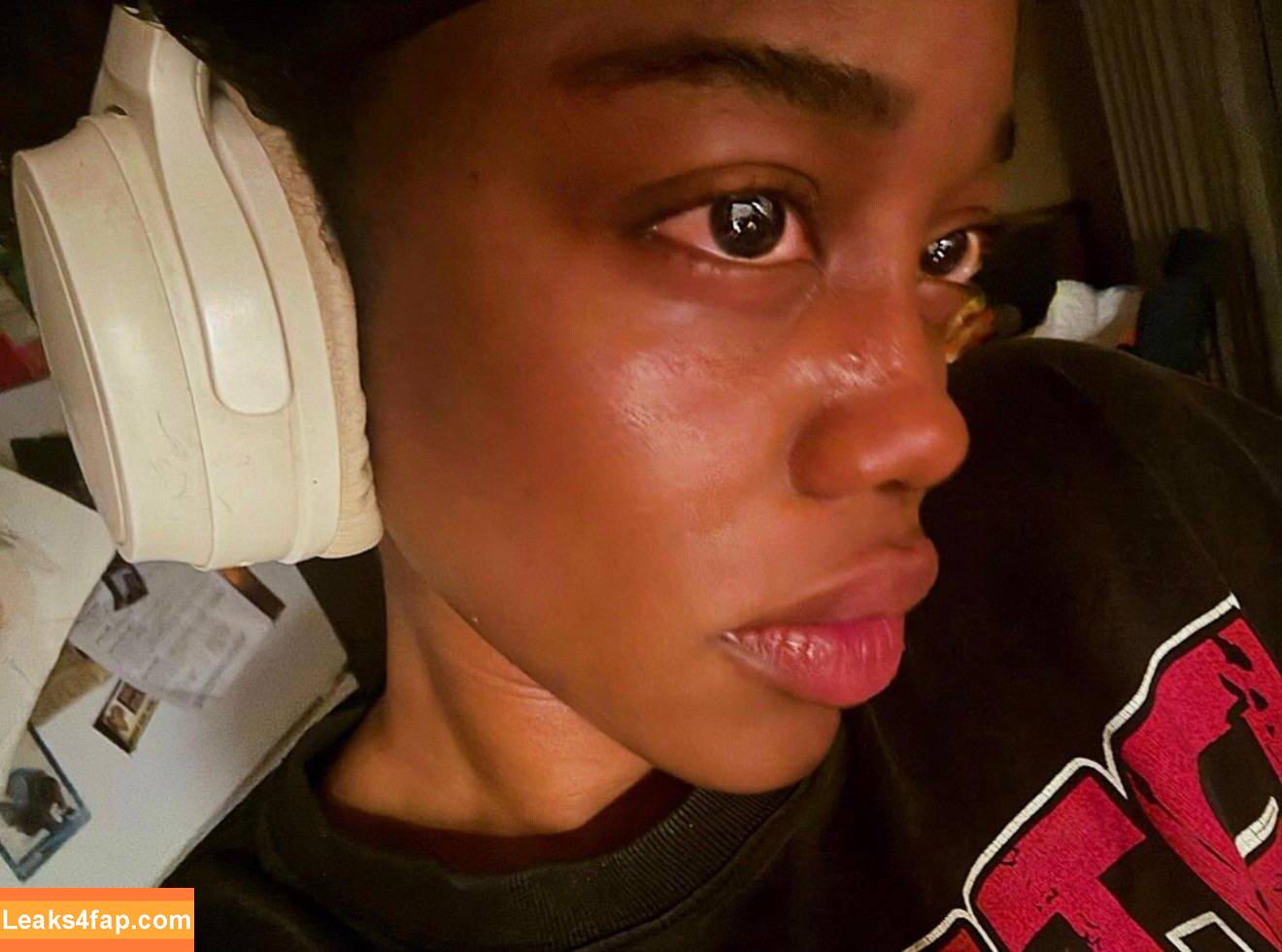 Pinkcellphon / Awakinns / Piptuni / Purelysold / Puresold слитое фото фото #0015