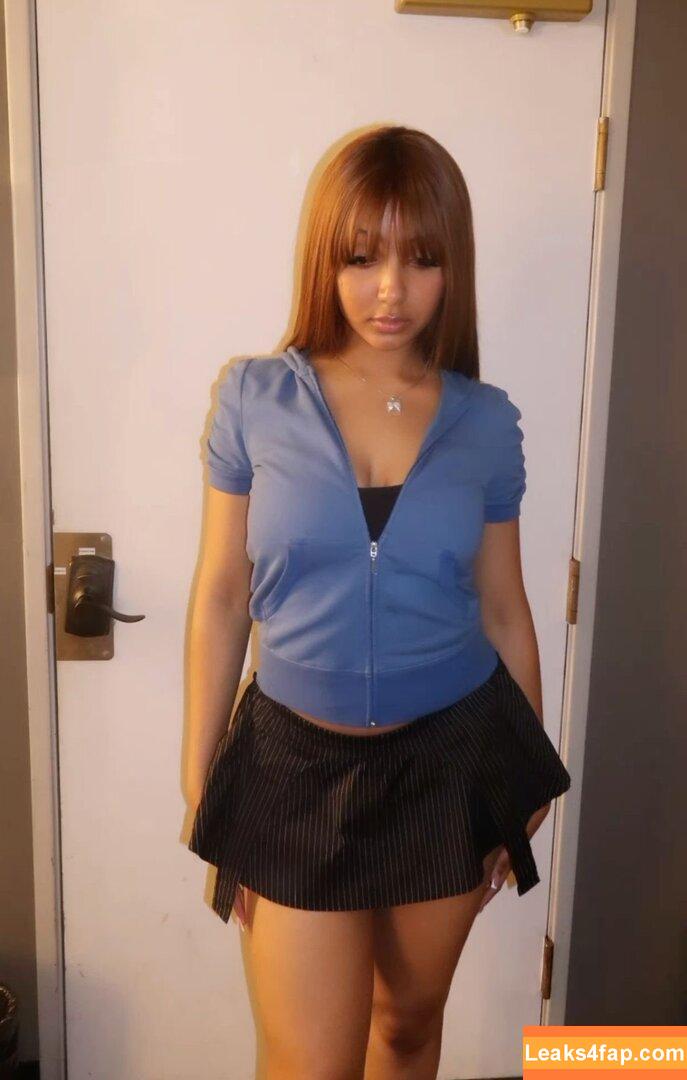 PinkPantheress / aloe_vera leaked photo photo #0050