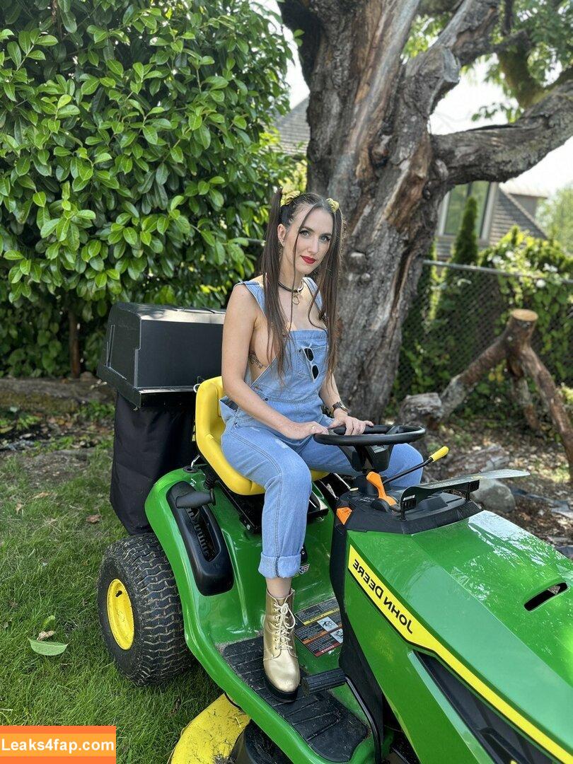 Piper Blush / PiperBlush / https: / piperblush_ слитое фото фото #0255