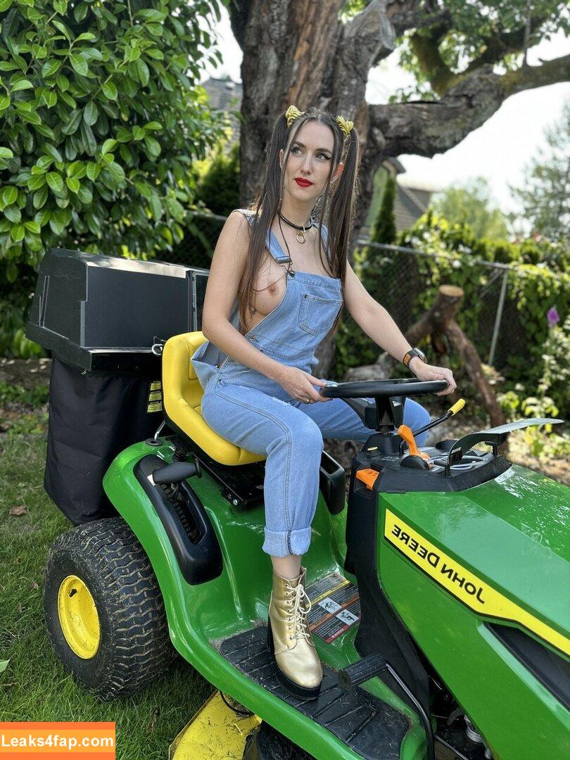 Piper Blush / PiperBlush / https: / piperblush_ leaked photo photo #0256