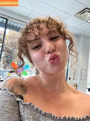PiperMaePeach photo #0209