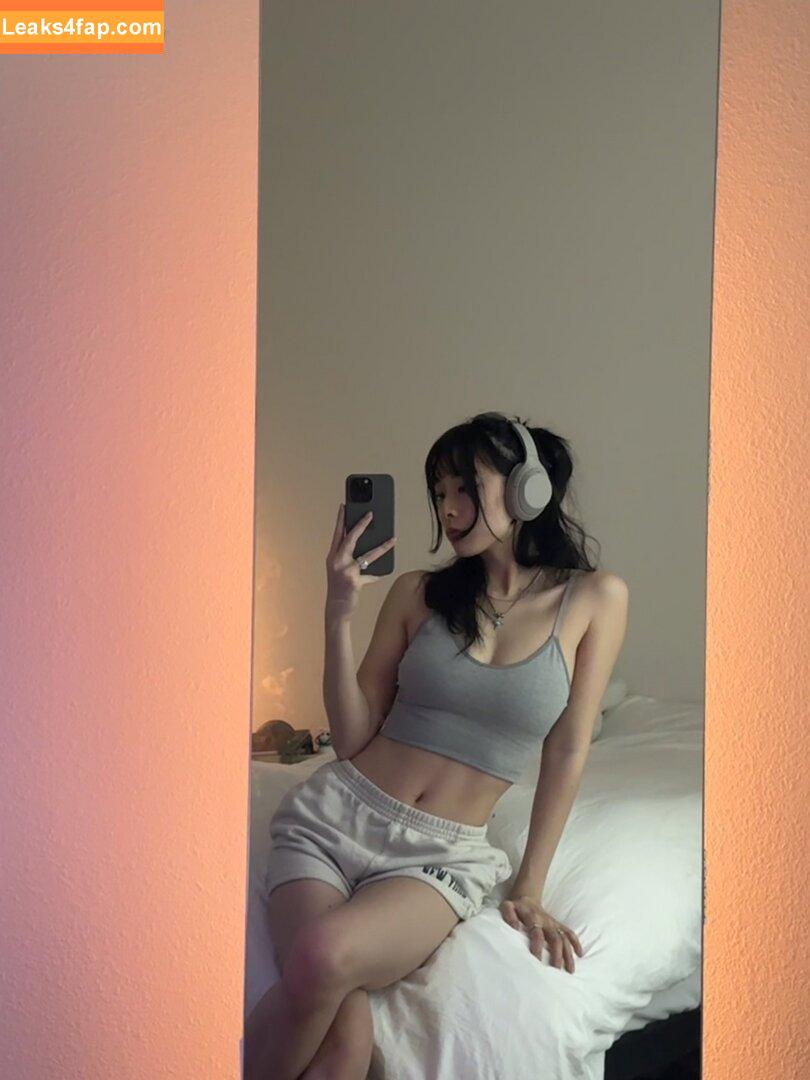 pipluptiny /  leaked photo photo #0017