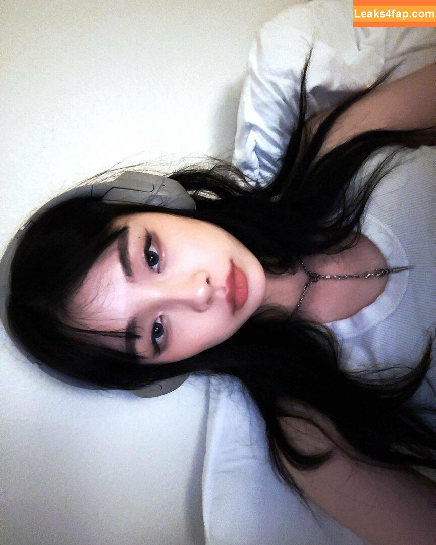 pipluptiny /  leaked photo photo #0043