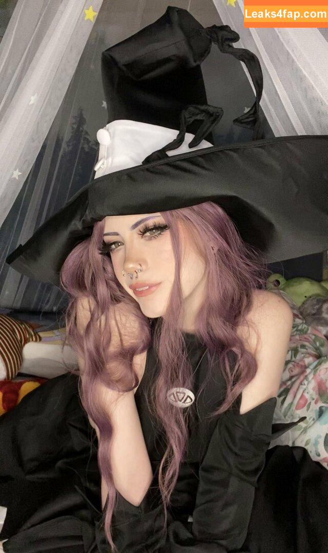 pipssqueakss / https: leaked photo photo #0013