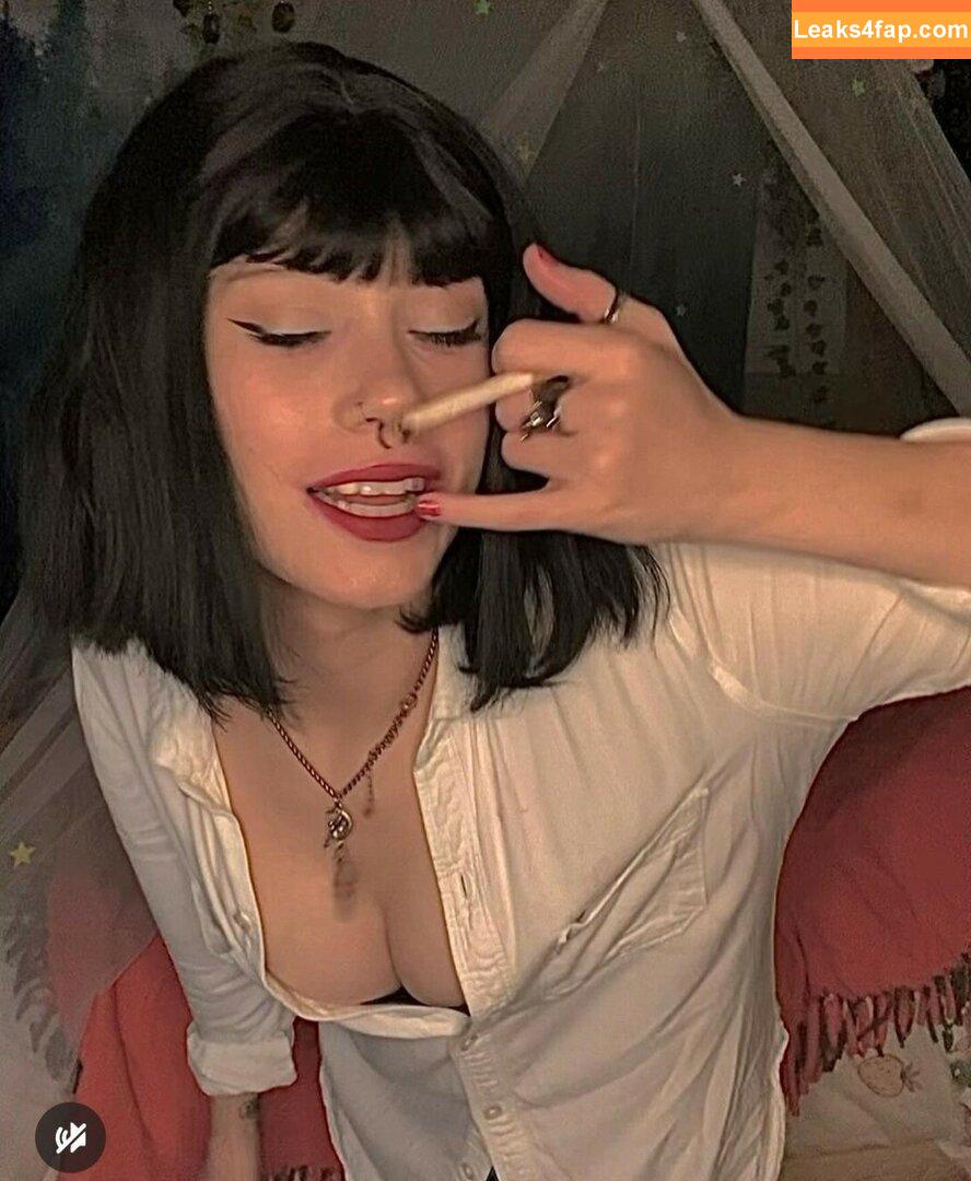 pipssqueakss / https: leaked photo photo #0093