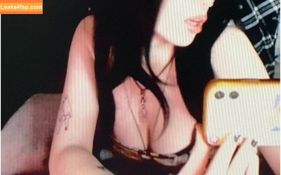 pipssqueakss / https: leaked photo photo #0131