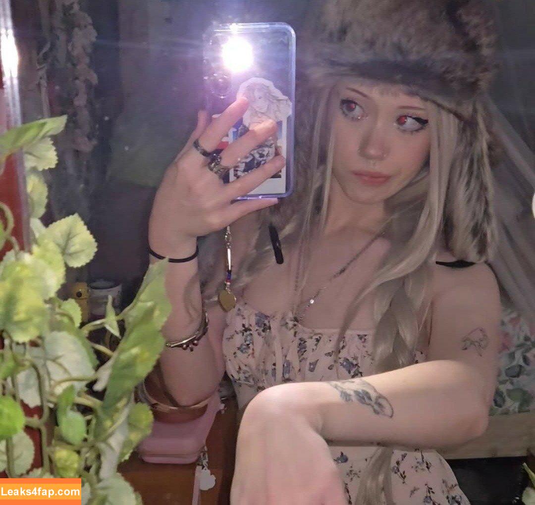 pipssqueakss / https: leaked photo photo #0142