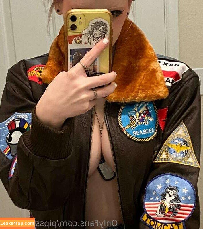 pipssqueakss / https: leaked photo photo #0380