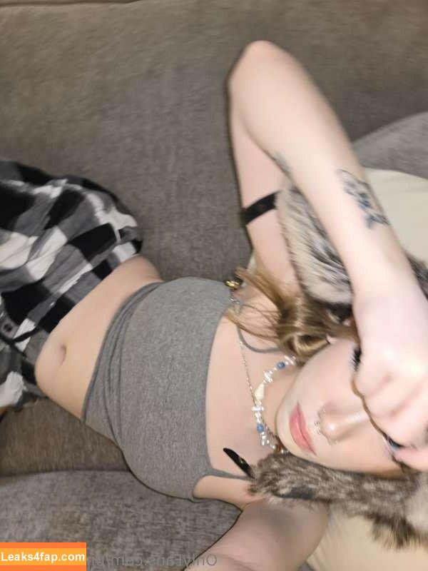 pipssqueakss / https: leaked photo photo #0406