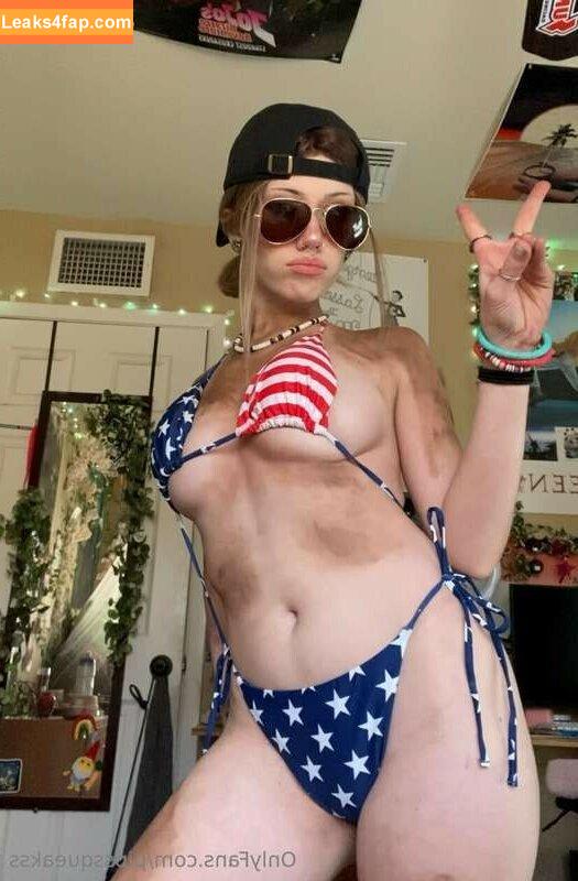 pipssqueakss / https: leaked photo photo #0430
