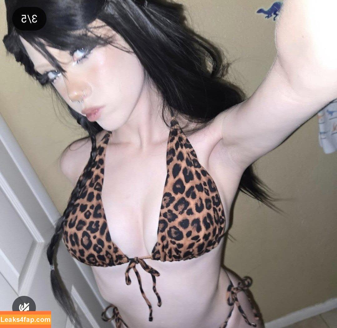 pipssqueakss / https: leaked photo photo #0727