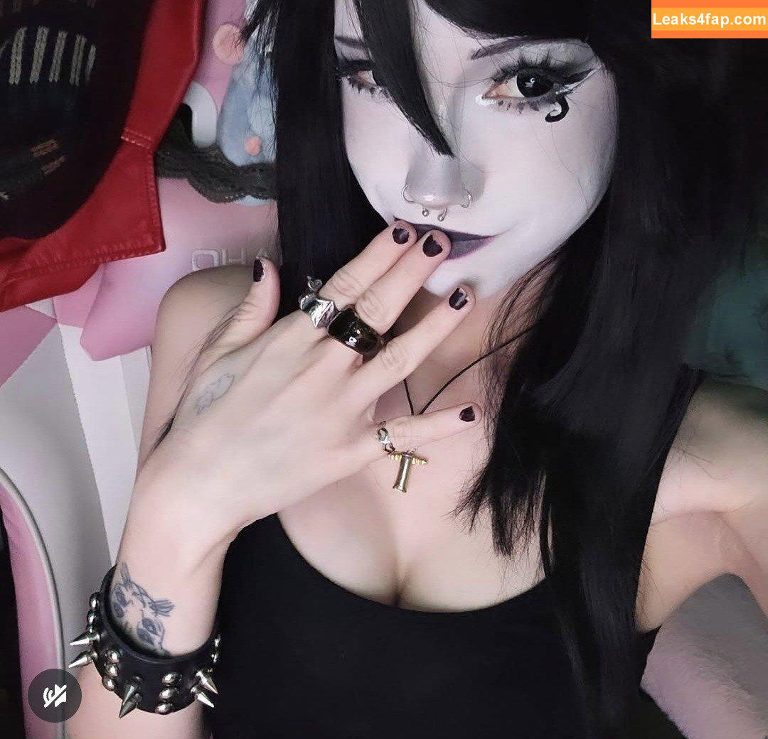 pipssqueakss / https: leaked photo photo #0753