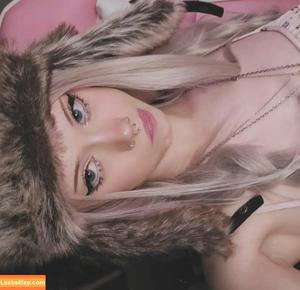 pipssqueakss photo #0146