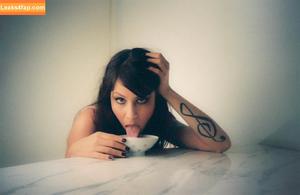 Pitty photo #0111