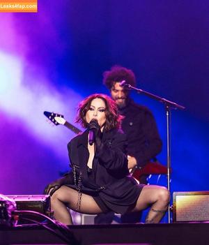 Pitty photo #0120