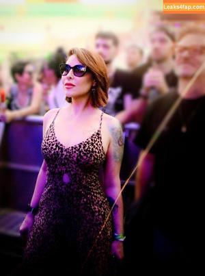 Pitty фото #0140