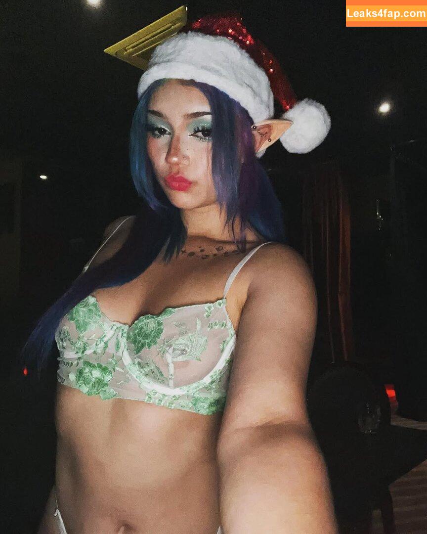 pixie.lvst /  leaked photo photo #0003