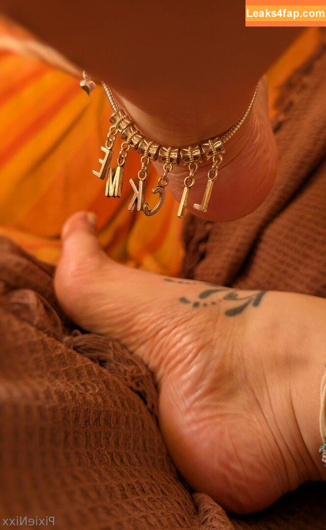 pixiefeetnixx / pixie.nixx слитое фото фото #0020