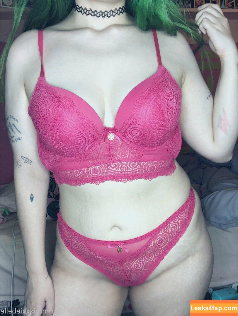 pixxxiebelle / thepixiebelles leaked photo photo #0123