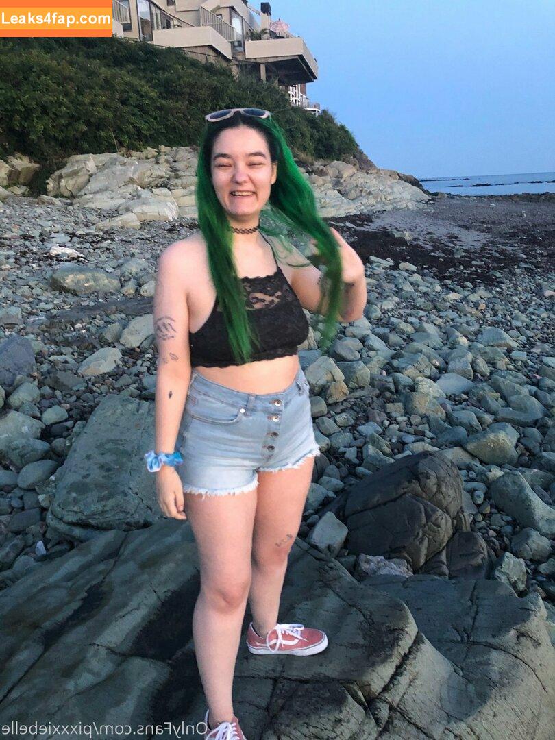 pixxxiebelle / thepixiebelles leaked photo photo #0174