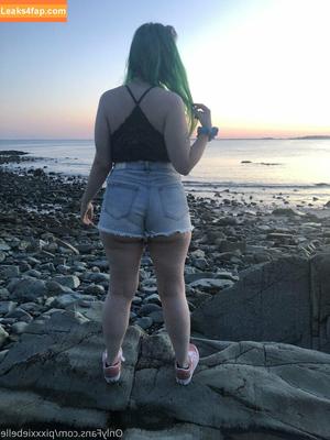 pixxxiebelle photo #0037