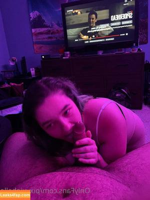 pixxxiebelle photo #0054